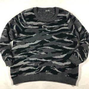 Barefoot Dreams Womens 2X CozyChic Seaside Crewneck Pullover Sweater Carbon Camo